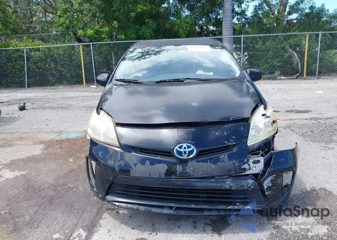 2014 Toyota Prius Four z USA, uszkodzony, nr VIN JTDKN3DU3E1775225